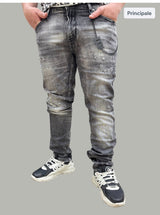 Jeans Uomo ICON Slim Fit – Denim Nero Sbiadito con Catena e Stampa Posteriore