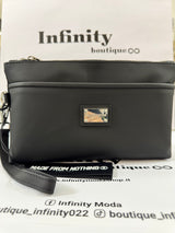 La pochette MFN (Made From Nothing)