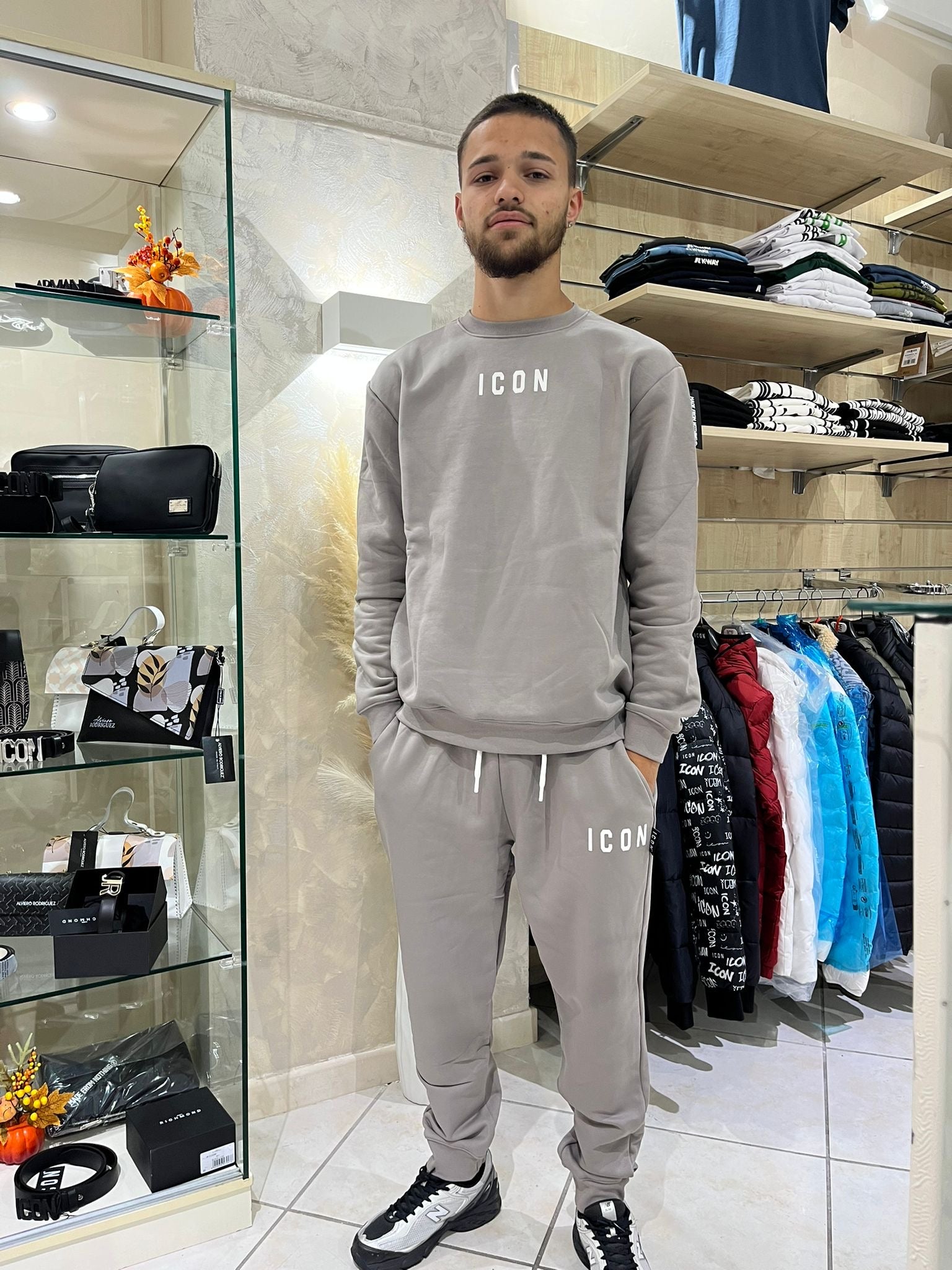 Tuta sportiva da uomo con logo ICON